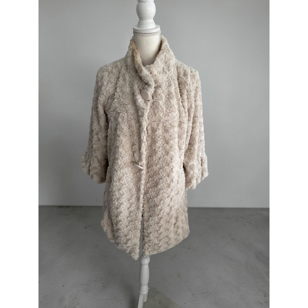 MELODY Beige Rosette Faux Fur Coat Jacket Size Medium / Large